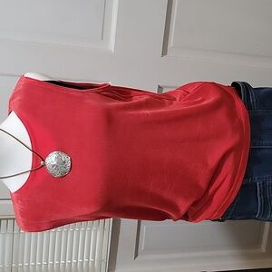 The Travel Collection Slinky Knit Cherry Red Sleeveless Top Womens Sz M, Travel